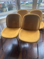 SKLUM stoelen (oker)geel fluweel met gouden poten., Huis en Inrichting, Stoelen, Ophalen, Gebruikt, Overige kleuren
