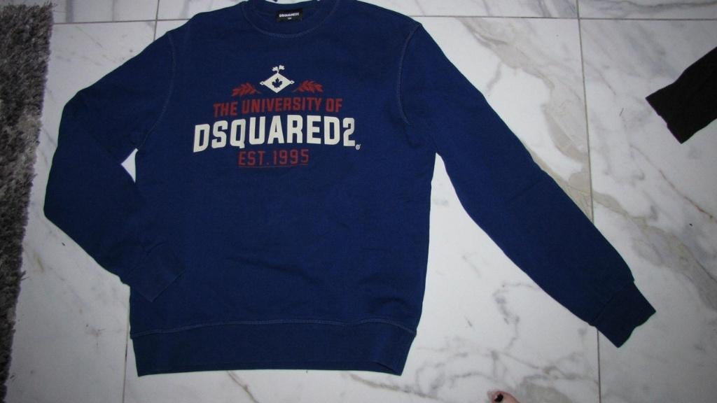 164 the university of DSQUARED2 sweater, Ophalen of Verzenden, Zo goed als nieuw, Jongen, Trui of Vest