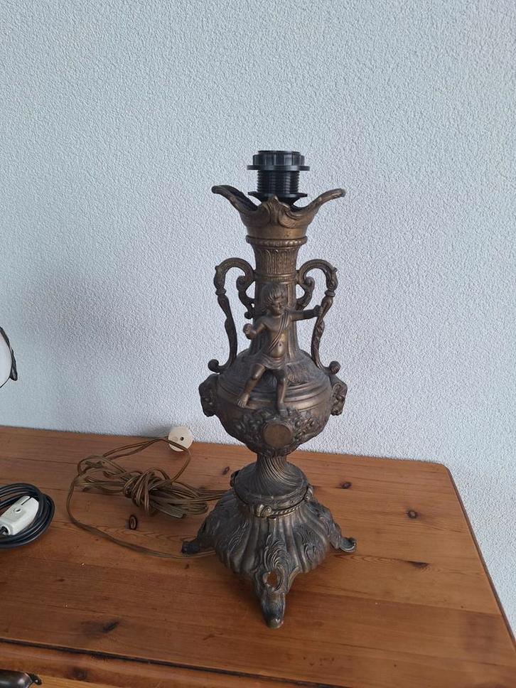 Antieke Bronzen Lamp met Cupido, Antiek en Kunst, Antiek | Lampen, Ophalen of Verzenden