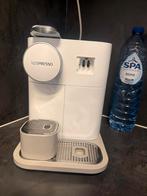 Nespresso Delonghi -, Koffiemachine, Ophalen of Verzenden, Zo goed als nieuw, 1 kopje