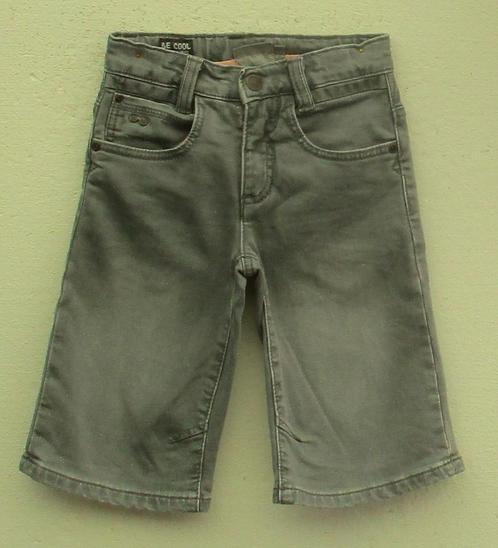 jeansshort van jbc maat 122, Kinderen en Baby's, Kinderkleding | Maat 122, Zo goed als nieuw, Jongen, Broek, Ophalen of Verzenden