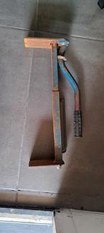 Steenklem - Gebruikt, Doe-het-zelf en Verbouw, Gereedschap | Handgereedschap, Ophalen, Gebruikt