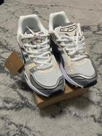 Asics Sneakers Maat 40.5 valt als maat 39, Asics, Ophalen of Verzenden, Zo goed als nieuw, Sneakers of Gympen