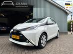 Toyota Aygo 1.0 VVT-i x-play |Led|CruiseControl|Camera|Airco, Voorwielaandrijving, Gebruikt, Euro 6, 4 stoelen