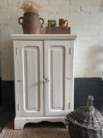 Wit Brocante kastje, Antiek en Kunst, Ophalen