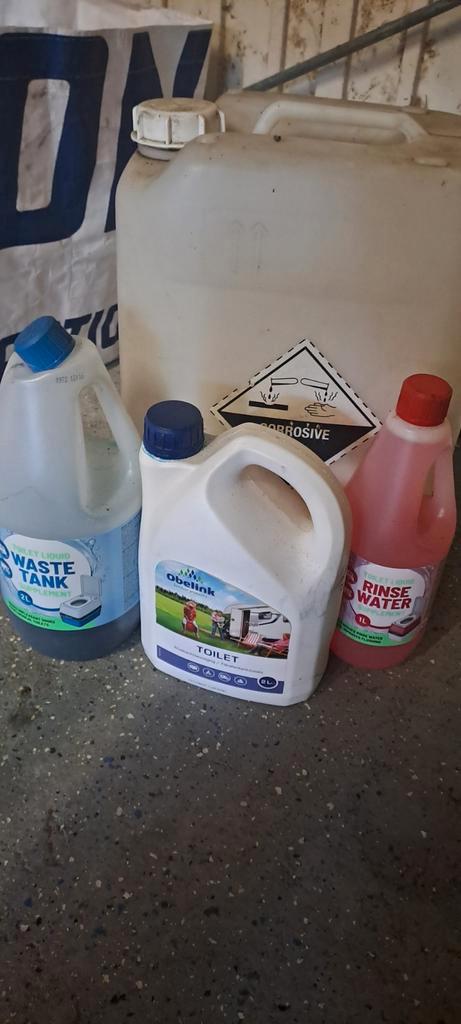 Camper/Caravan WC Vloeistoffen Set, Caravans en Kamperen, Kampeeraccessoires, Ophalen of Verzenden