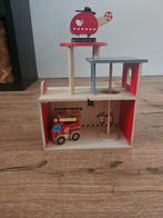Houten Brandweerkazerne met Helikopter, Ophalen, Zo goed als nieuw