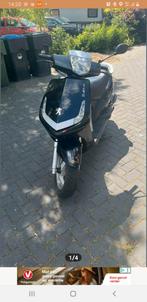 Bromscooter  4 tact met wok melding eventueel ruilen fatbike, Fietsen en Brommers, Snorfietsen en Snorscooters, Ophalen, Gebruikt