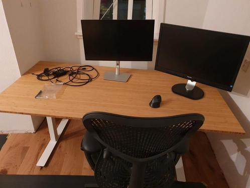 Groot hoog-laag bamboe bureau, Huis en Inrichting, Bureaus, Zo goed als nieuw, Ophalen