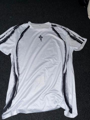 Tshirt met bedrukking beschikbaar voor biedingen