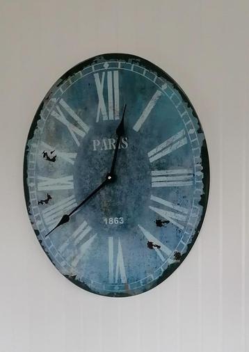 Grote glazen wandklok met opdruk "Parijs 1863". Prima staat. beschikbaar voor biedingen