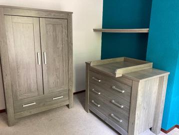 Commode en kledingkast grijs TWF Dover beschikbaar voor biedingen