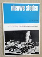Boek Stedenbouw, Ophalen of Verzenden, Zo goed als nieuw, Ir.P.Kluyver, Architectuur algemeen
