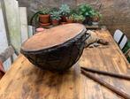 Oude Afrikaanse Trommel - Authentiek Instrument, Muziek en Instrumenten, Drumstellen en Slagwerk, Ophalen of Verzenden, Gebruikt