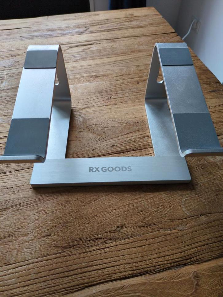 Laptop Standaard - RX goods, Computers en Software, Laptopstandaarden, Zo goed als nieuw, Ophalen