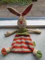 Knuffeldoek konijn merk Sigikid oranje neus en 2 knopen voe, Kinderen en Baby's, Ophalen of Verzenden, Zo goed als nieuw, Konijn