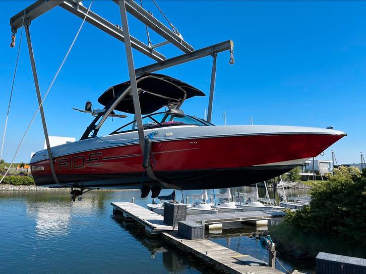 Malibu Ride 23f 2014 Wakeboard boot - nieuwe motor - interco, Watersport en Boten, Speedboten, Zo goed als nieuw, 6 meter of meer
