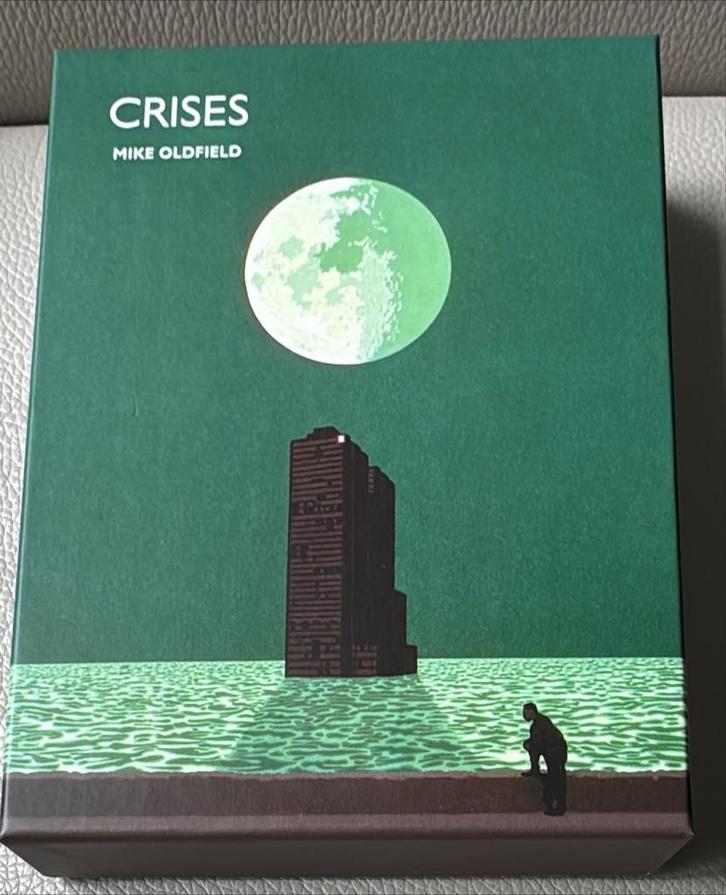 MIKE OLDFIELD, CRISES, 3 CD 2 DVD 5.1 Boxset. ZEER ZELDZAAM, Cd's en Dvd's, Cd's | Pop, Zo goed als nieuw, 2000 tot heden, Boxset