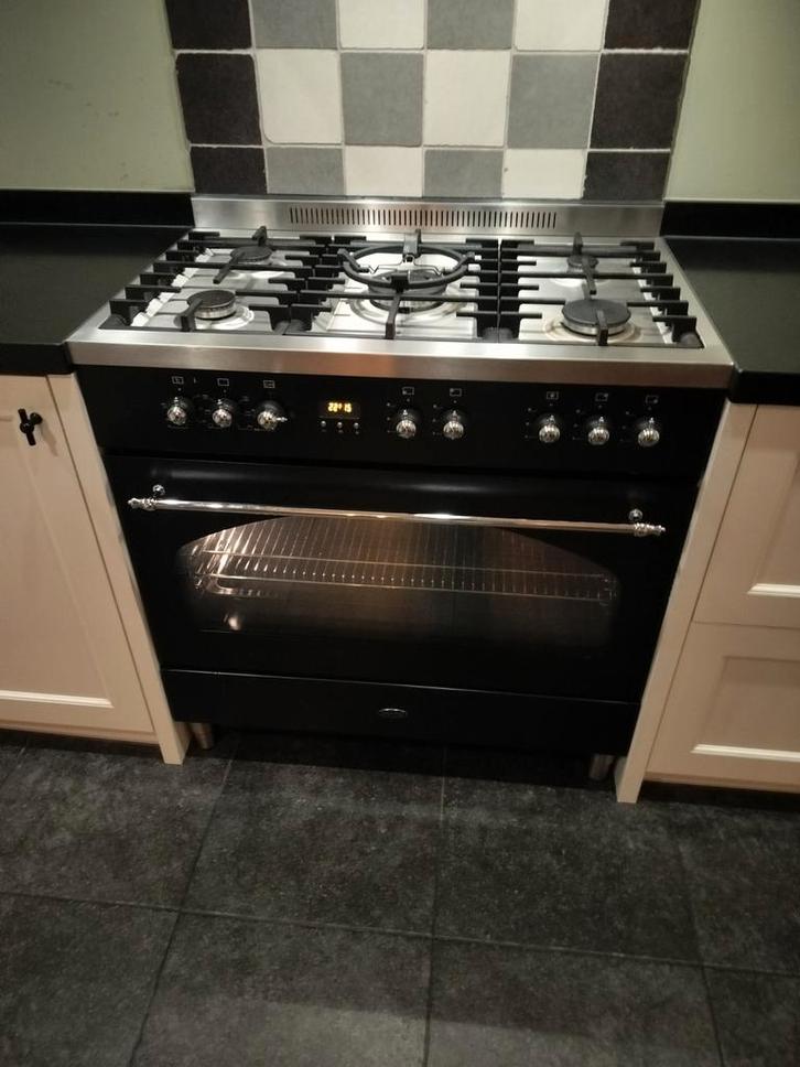 Belling Gasfornuis oven 90x60 cm met wokbrander, Witgoed en Apparatuur, Fornuizen, Gebruikt, Vrijstaand, Gas, 5 kookzones of meer