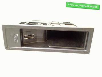 MULTI MEDIA COMPUTER Volkswagen Golf VI (5K1) (5N0035341A) beschikbaar voor biedingen