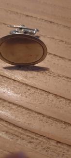 Antiek, 925 zilveren miniatuurtje. Vrouw met hoed., Ophalen of Verzenden, Zilver