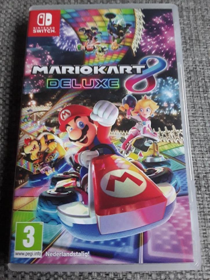 Nintendo Switch Game Mario Kart 8 Deluxe, Spelcomputers en Games, Games | Nintendo Switch, Zo goed als nieuw, Racen en Vliegen