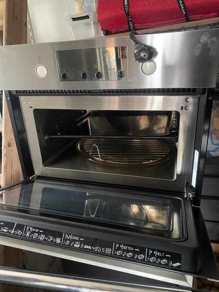 Supermooie combimagnetron van Whirlpool, Witgoed en Apparatuur, Magnetrons, Zo goed als nieuw, Inbouw, Combimagnetron, 45 tot 60 cm