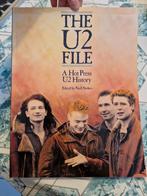 *Mooi boek The U2 File, A hot press U2 History Engelstalig*, Boeken, Artiest, Ophalen of Verzenden, Zo goed als nieuw