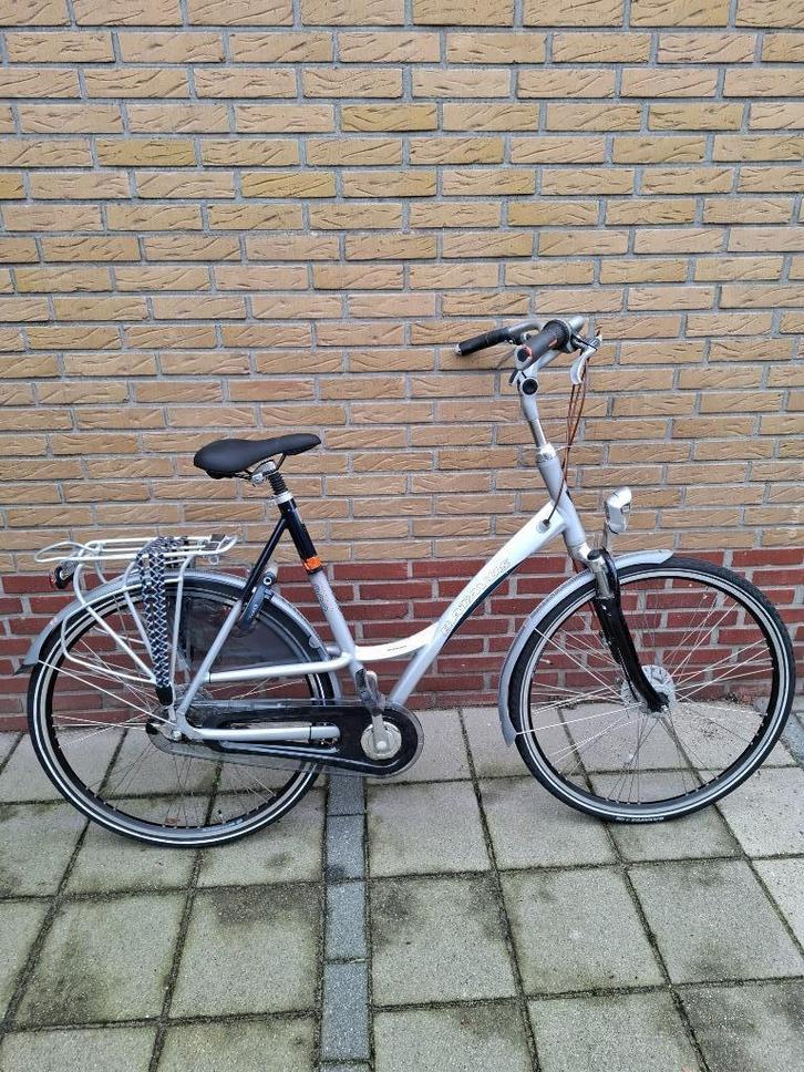 Damesfiets BATAVUS Weekend 61cm/28inch, Fietsen en Brommers, Fietsen | Dames | Damesfietsen, Gebruikt, Batavus, Versnellingen