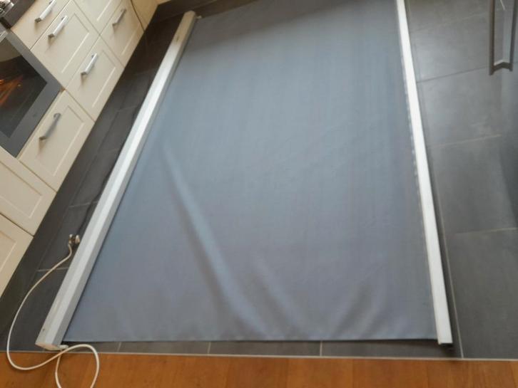 Screen, Tuin en Terras, Zonneschermen, Gebruikt, 150 tot 300 cm, 250 cm tot 450 cm, Elektrisch, Ophalen
