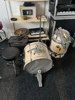 Kinder drumstel met krukje, Muziek en Instrumenten, Drumstellen en Slagwerk, Ophalen, Gebruikt, Overige merken