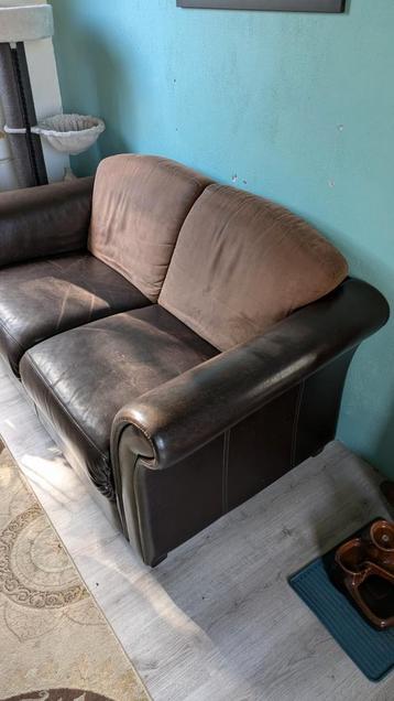 Bruine lederen bank, 2-zits, met suede rugleuning, vintage beschikbaar voor biedingen