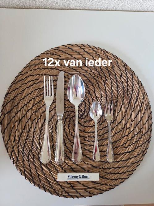Bestek verzilverd in box, Huis en Inrichting, Keuken | Bestek, Zo goed als nieuw, Overige materialen, Ophalen