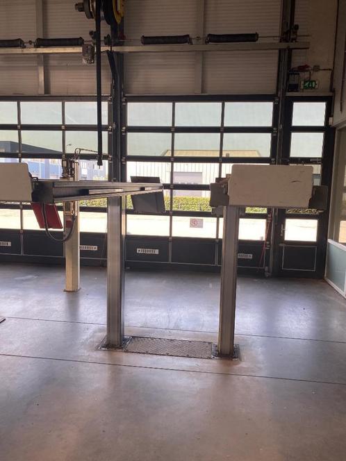 Space Stempelbrug met rijbanen 3500kg apk brug!, Auto diversen, Autogereedschap, Gebruikt, Ophalen