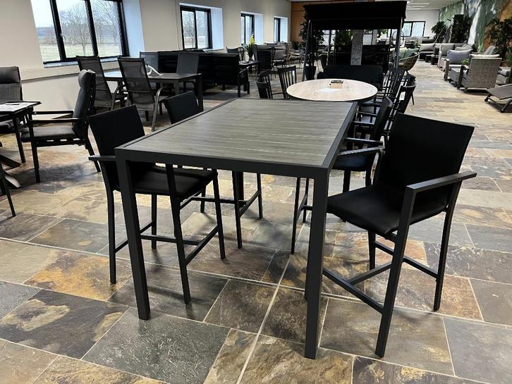 Tuin barset. Bartafel voor buiten met 4 barkrukken, Tuin en Terras, Tuinsets en Loungesets, Nieuw, Tuinset, Aluminium, 4 zitplaatsen