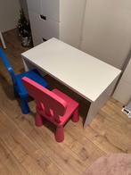Ikea tafeltje met 2 stoeltjes, Kinderen en Baby's, Kinderkamer | Tafels en Stoelen, Ophalen, Gebruikt, Tafel(s) en Stoel(en)