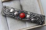 Antieke zilveren Art Nouveau broche met bloedkoraal, Sieraden, Tassen en Uiterlijk, Antieke sieraden, Verzenden, Overige materialen