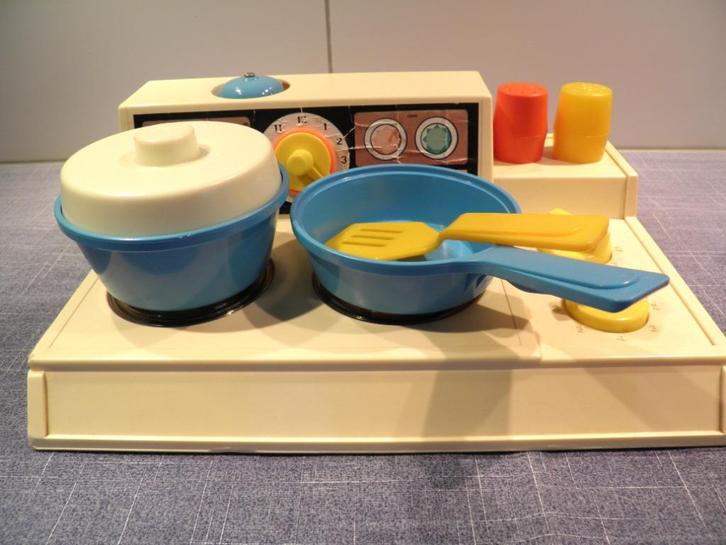 Fisher Price keukentje met serviesje jaren 80. Netjes., Kinderen en Baby's, Speelgoed | Fisher-Price, Gebruikt, Speelset, Met geluid
