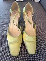 Rainbow satijnen schoenen mt 39.5/40 + hoed, Kleding | Dames, Schoenen, Ophalen of Verzenden, Zo goed als nieuw, Groen, Pumps