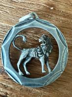 ZILVEREN STERRENBEELD HANGER LEEUW, Ophalen of Verzenden, Zo goed als nieuw, Zilver, Dier