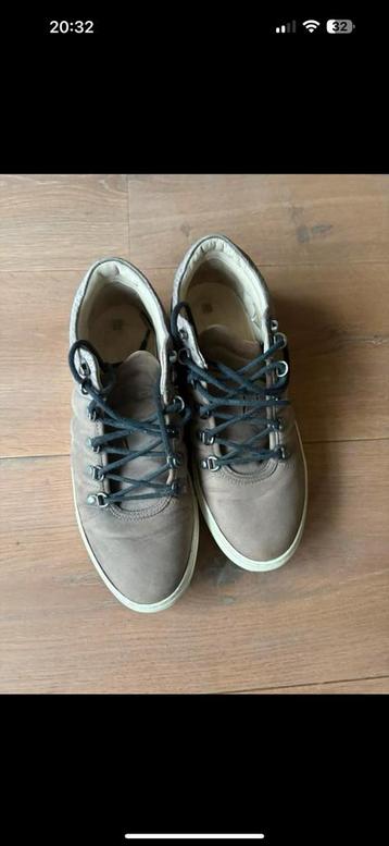 Nubbik schoenen 44 beschikbaar voor biedingen