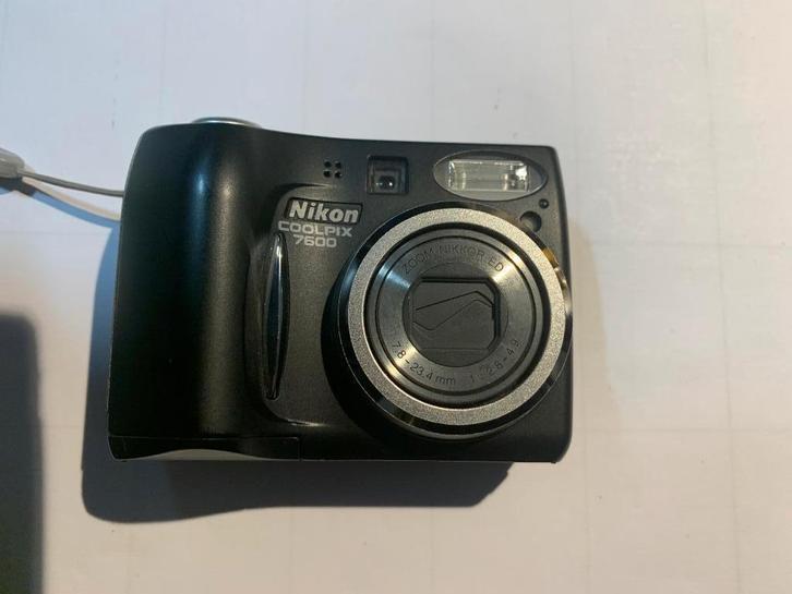 Digitale camera NIKON Coolpix 7600, Audio, Tv en Foto, Fotocamera's Digitaal, Gebruikt, Compact, Nikon, 8 keer of meer, Ophalen of Verzenden