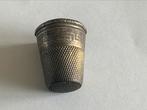 Vingerhoedje, zilver of verzilverd, Antiek en Kunst, Ophalen of Verzenden, Zilver