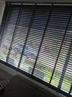 Zwarte Houten Jaloezieën, Huis en Inrichting, Stoffering | Gordijnen en Lamellen, Ophalen, Zo goed als nieuw, 200 cm of meer