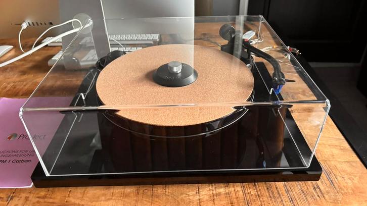 PRO-JECT RPM 1 CARBON platenspeler set uniek aangeboden, Audio, Tv en Foto, Platenspelers, Zo goed als nieuw, Overige merken, Ophalen of Verzenden