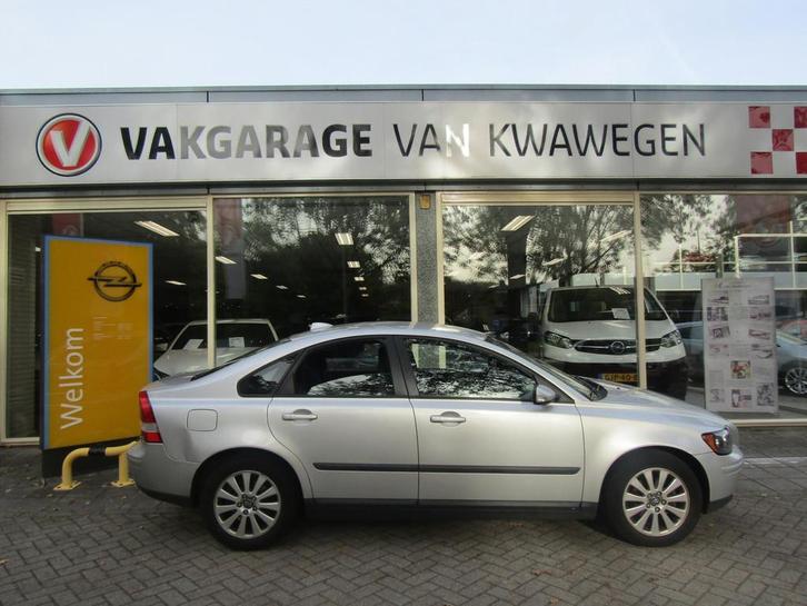 Volvo S40 1.8 APK AUGUSTUS 2026, KLEINE SCHADE, Auto's, Volvo, Te koop, S40, Benzine, Euro 4, C, Sedan, Handgeschakeld, Origineel Nederlands