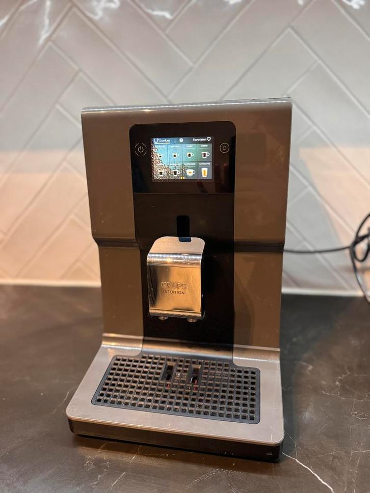 Krups Intuition Preference EA8738, Witgoed en Apparatuur, Koffiezetapparaten, Zo goed als nieuw, Espresso apparaat, Ophalen