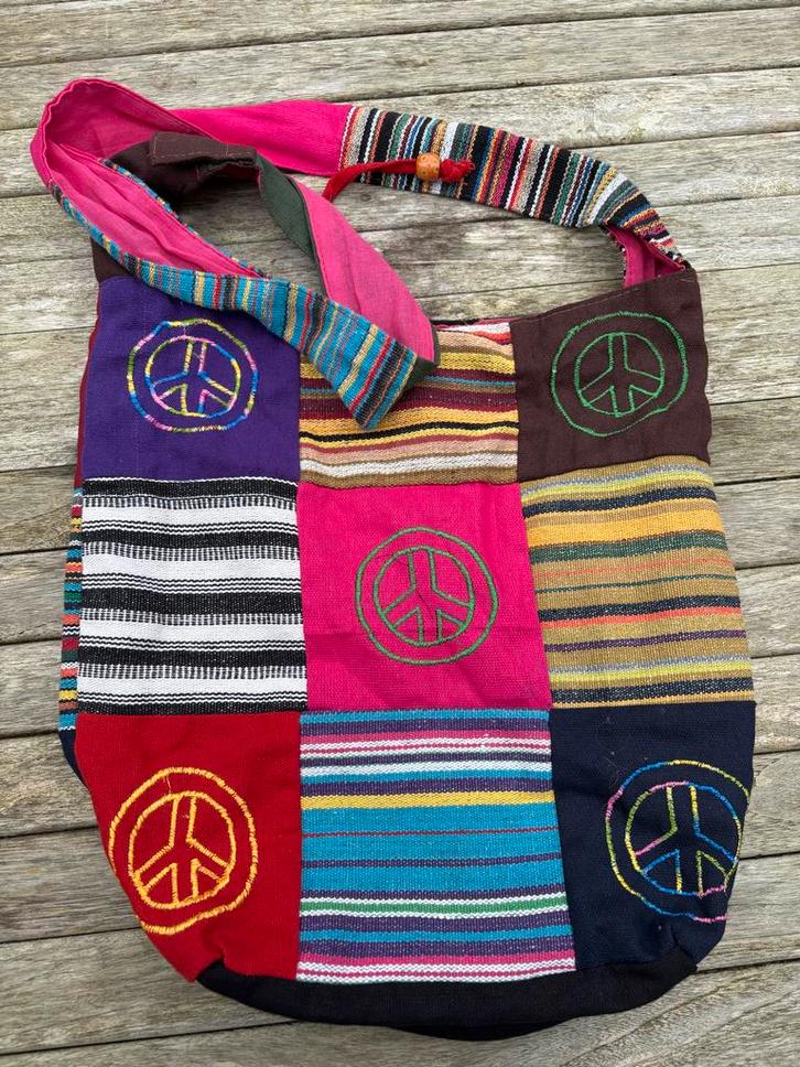 Vrolijke Stoffen Tas met Peace Tekens, Sieraden, Tassen en Uiterlijk, Tassen | Damestassen, Zo goed als nieuw, Shopper, Overige kleuren