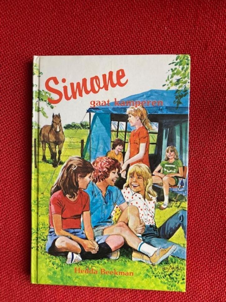 Simone gaat kamperen - hedda beekman, Boeken, Kinderboeken | Jeugd | onder 10 jaar, Gelezen, Fictie algemeen, Ophalen of Verzenden