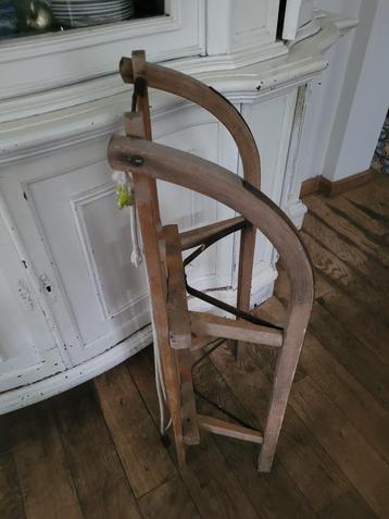 Vintage houten slee ook leuk voor een winter tafereel   beschikbaar voor biedingen